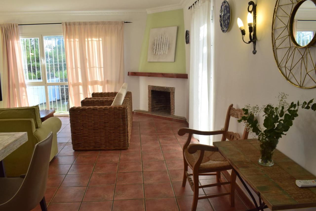 Villa Maria Elena, En Fuente Del Gallo Коніль-де-ла-Фронтера Екстер'єр фото